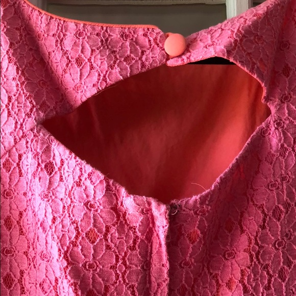 Lilly Pulitzer pink lace dress - Picture 6 of 7